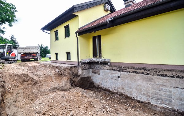 Concrete Foundation Repair in Clarksville