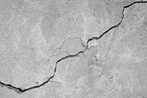Cost of Structural Crack Repair in Clarksville