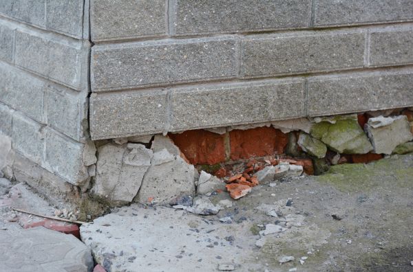 Foundation Settlement Repair in Clarksville